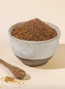 کاربردهای مختلف شکر قهوه‌ ای روشن و تیره در آشپزی و قنادی